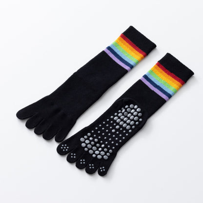 pilate grip socks, reformer pilates socks,best pilates socks, yoga gripsocks, studio socks, fitness socks, gym socks, workout socks, and barre socks, gripsocks in Canada, gripsocks in USA, Australia gripsocks